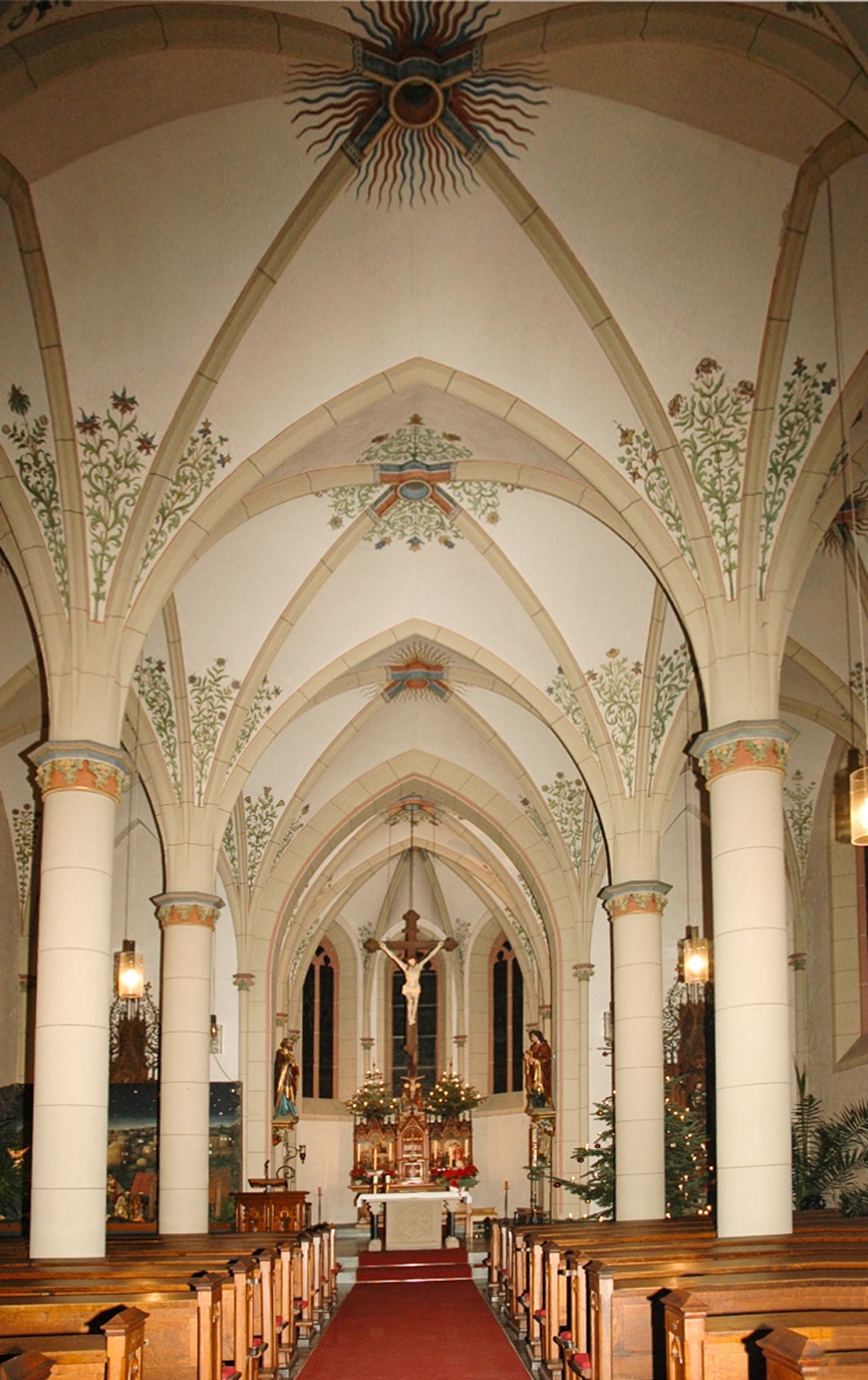 St. Johannes Pfarrkirche in Gondorf – Innenansicht St. Johannes Pfarrkirche in Gondorf – Innenansicht