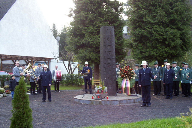 Ehrenmal Burgen Ehrenmal Burgen