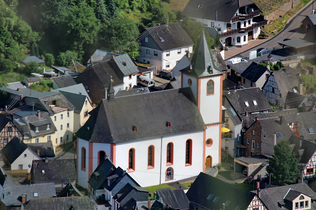 Pfarrkirche Burgen